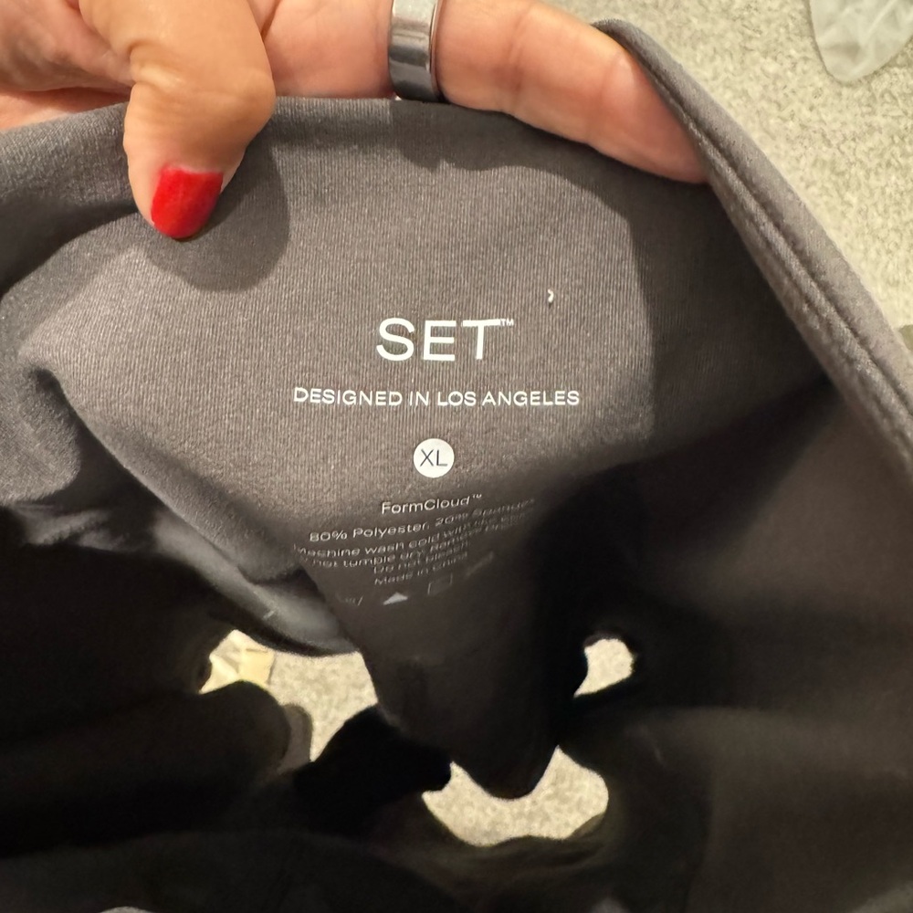 SET active dress